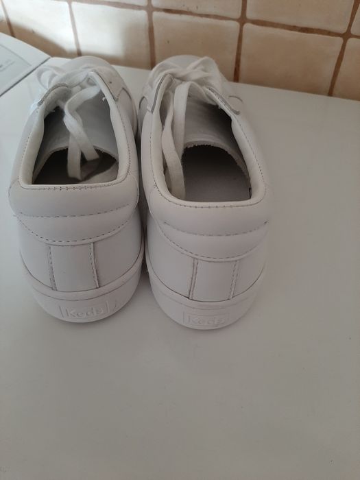 Adidasy skórzane 39 rozmiar