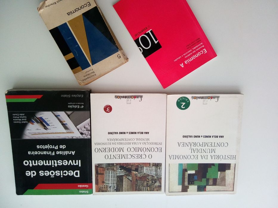 Manuais técnicos de Economia