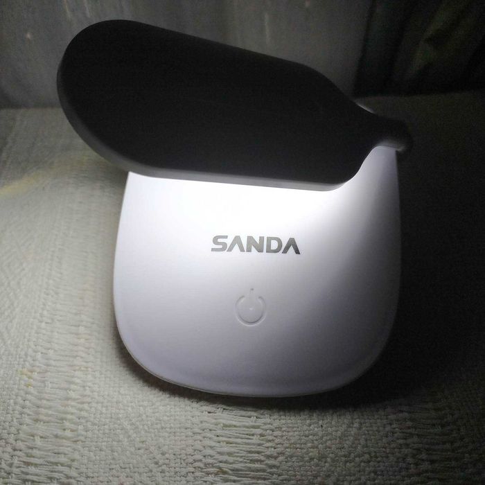 LED-лампа бездротова з USB до 15 годин світла