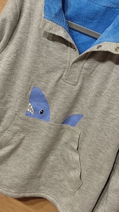 Bluza dwustronna nowa ciepła rekin