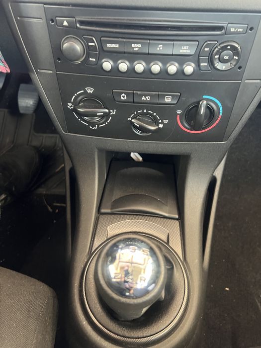 Citroen  C 4     1.4. 16v -VTR