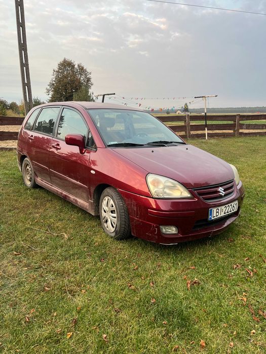 Suzuki Liana