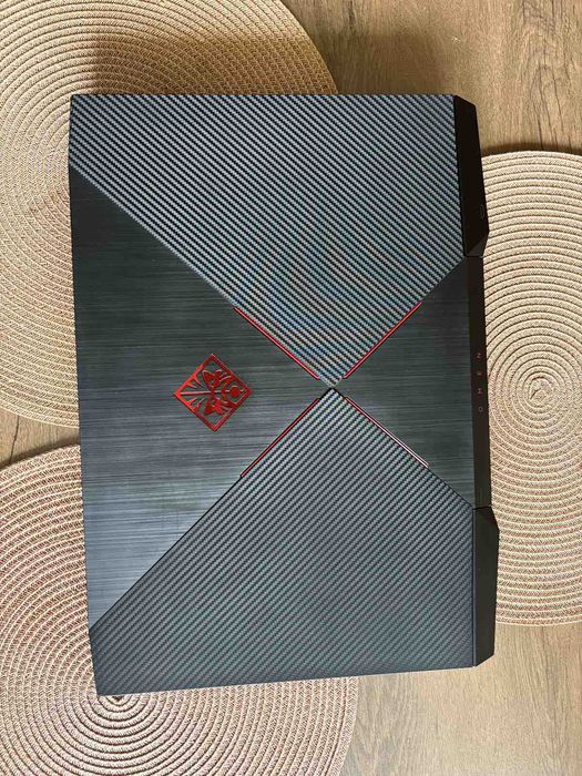 HP Omen 17,3  i5/12gb ram/250gb nvme/ gtx 1050 4gb