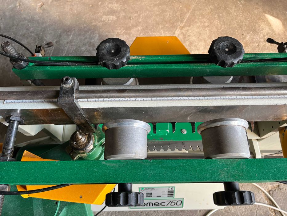 Frezarka do połączeń szuflad OMEC 750