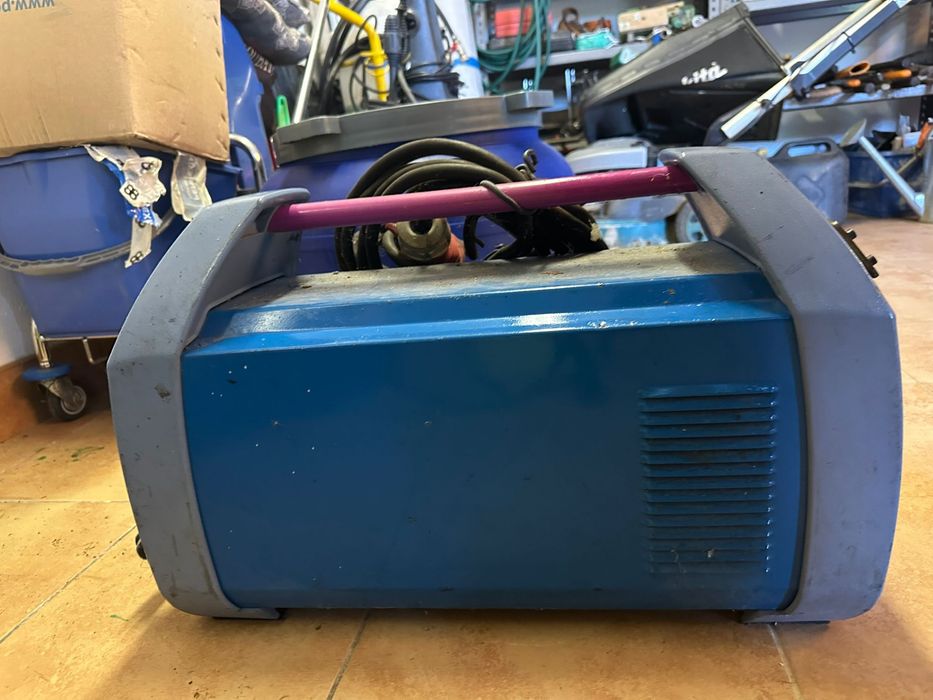 Spawarka ESS 300DS spawarka