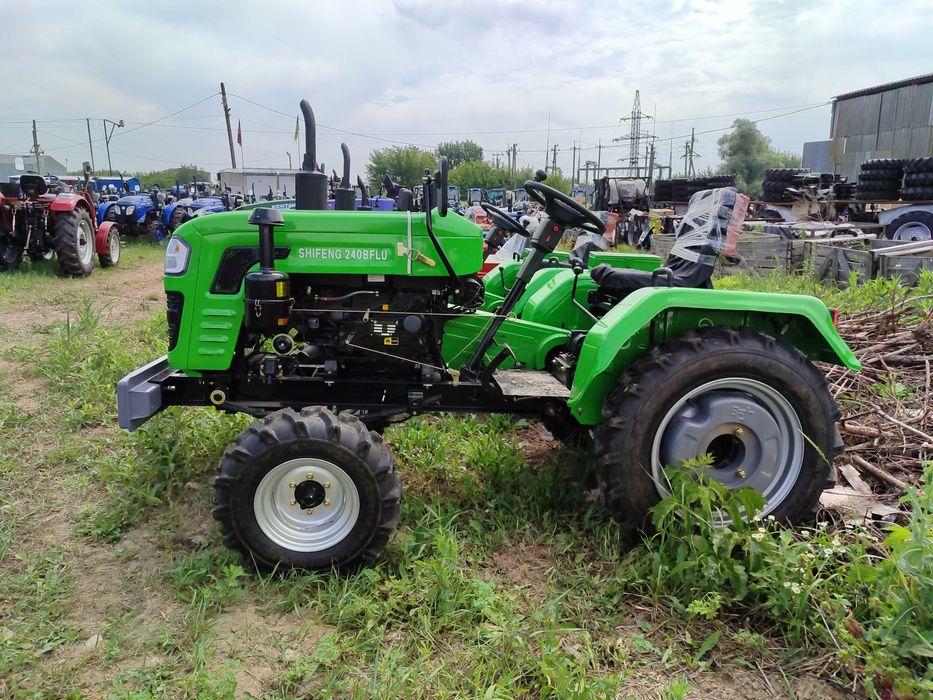 Трактор Шифенг 240 BFLU нові моделі Доставка к дому
