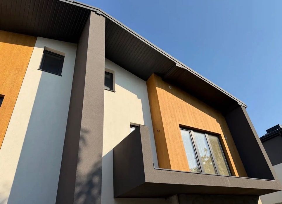Сучасний дуплекс у Вовчинцях