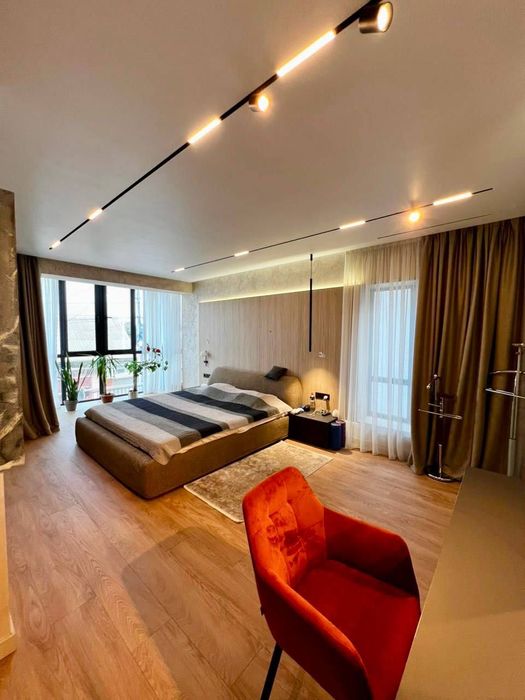 Продам 5к квартиру 190м 235.000$