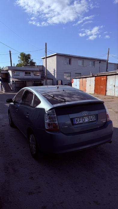 Продум toyota prius 20
