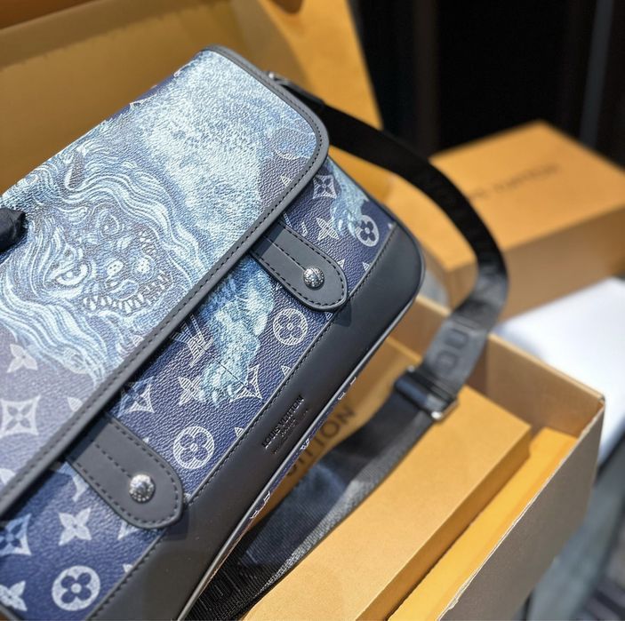 LOUIS VUITTON сумка мужская синяя мессенджер messenger кожаная
