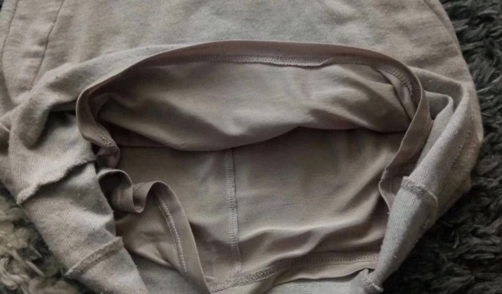 Beżowa prosta sukienka