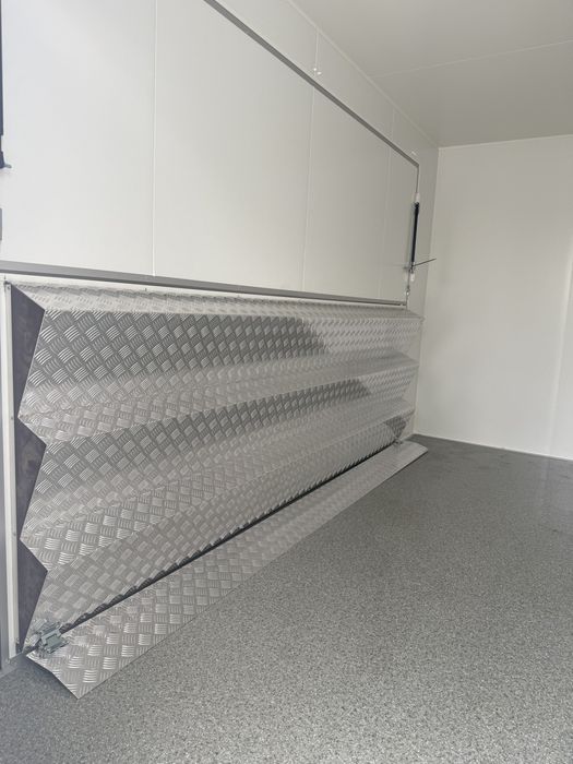 Przyczepa wystawowa ekspozycyjna Eventowa 4x2,3m DOSTĘPNA OD RĘKI HIT!