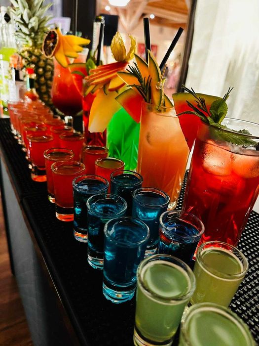 • Mobilny Drink Bar • Usługi barmańskie • Barman - Drinkbar • Wesele