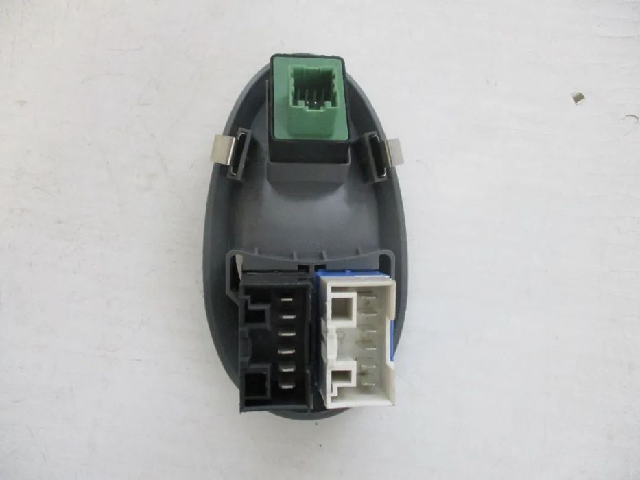 Comando Botoes Botao Interruptor Vidros Iveco Daily 2000 A 2006 (Novo)