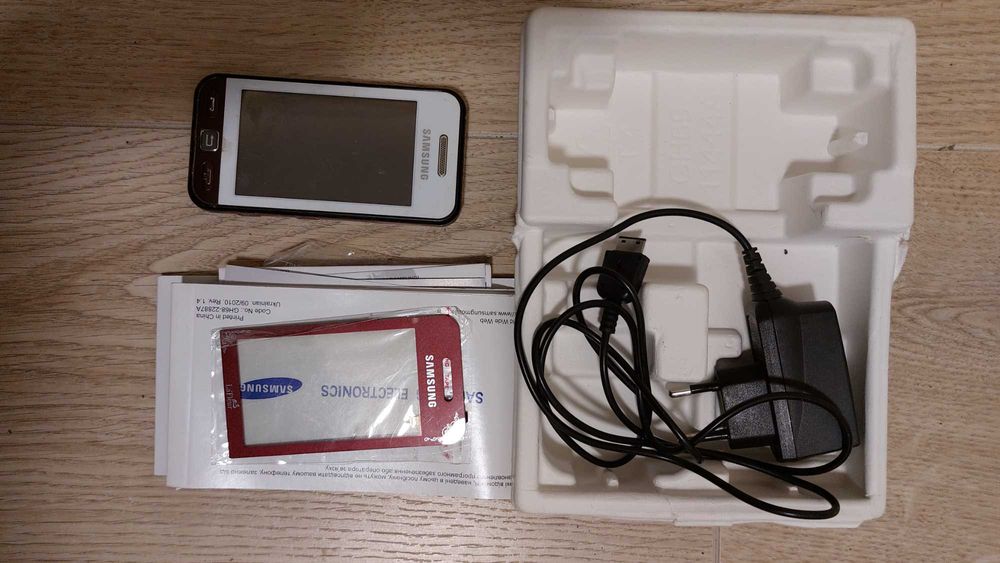 Телефон Samsung GT-S5230 б/у