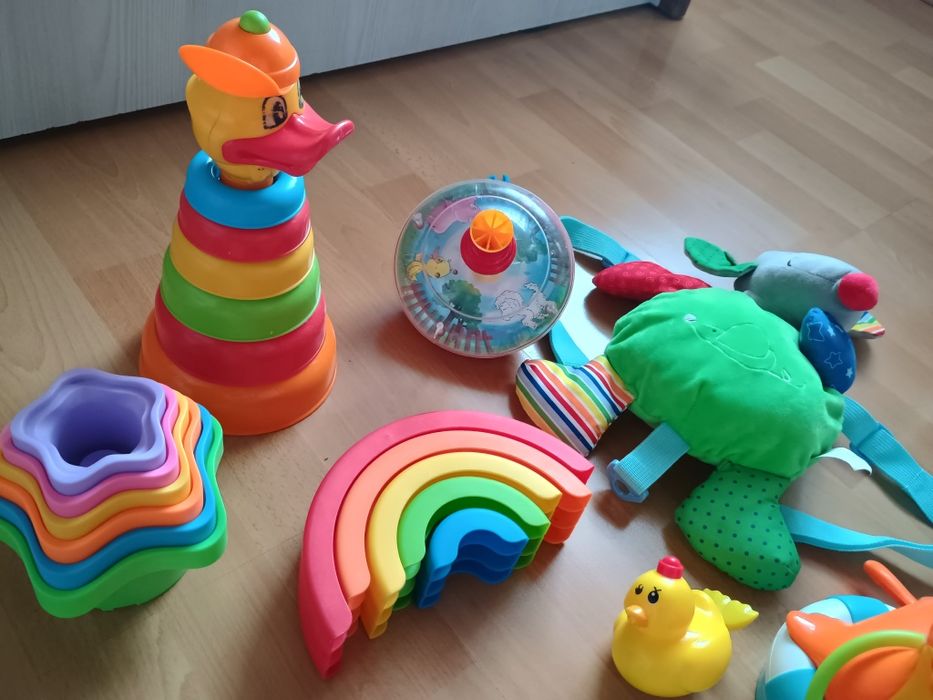 Zestaw zabawek dla niemowląt