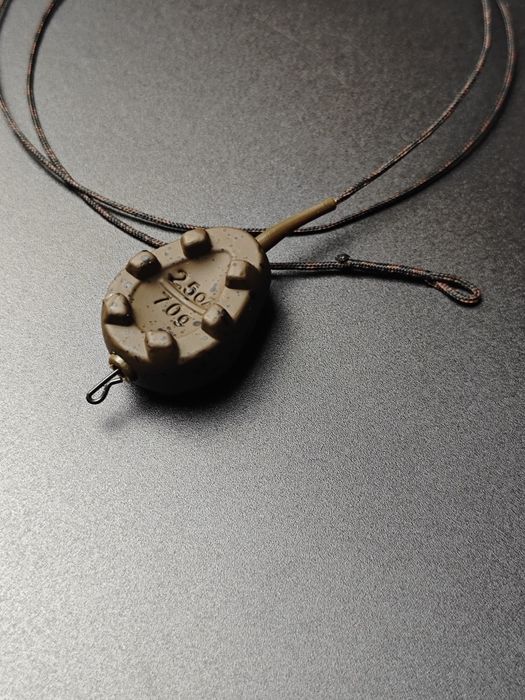 Leadcore karpiowy 45lb z ciężarkiem centrycznym grippa 70g