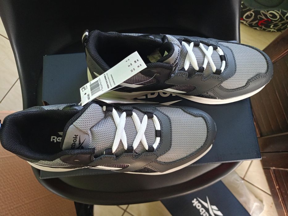 Nowe buty sportowe Reebok