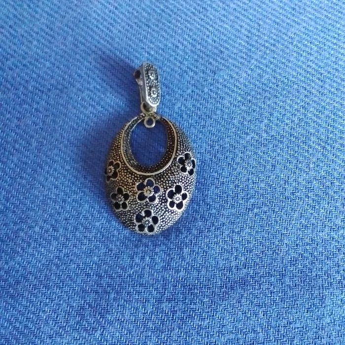 Кулон, ручная работа