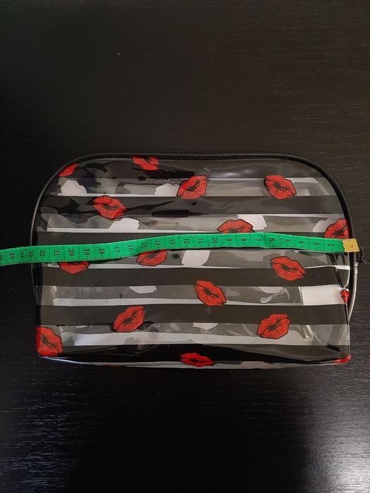 Косметичка Tesco