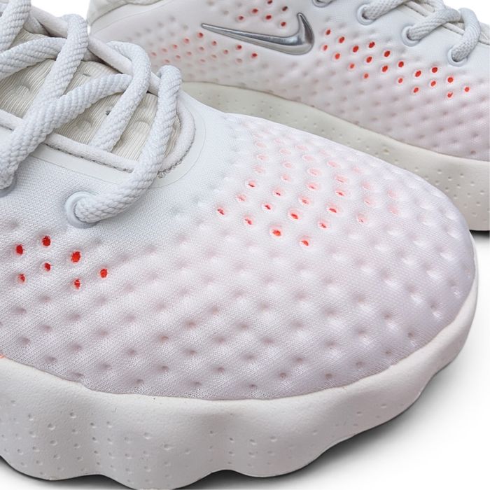 Жіночі Nike mind 002