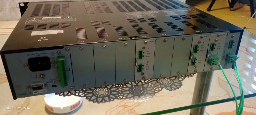 Mikser cyfrowy Modułowa matryca audio TOA M-9000M2 Z trzema mod