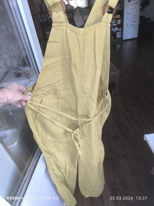 Комбінезон Bershka S гірчичний та білий