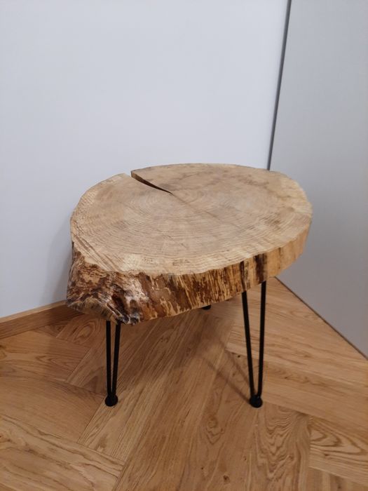 Stolik z plastra dębu