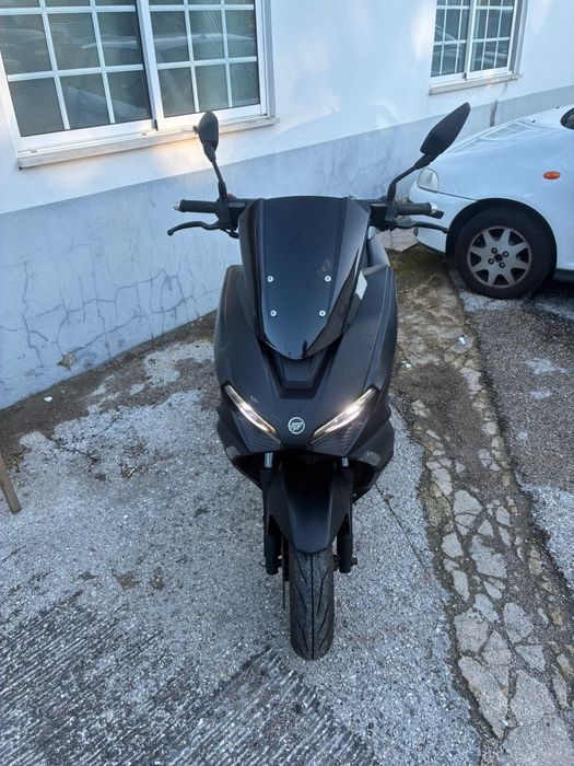 Keeway Vieste 125 | 10/2023 | 4.873 km | Excelente estado