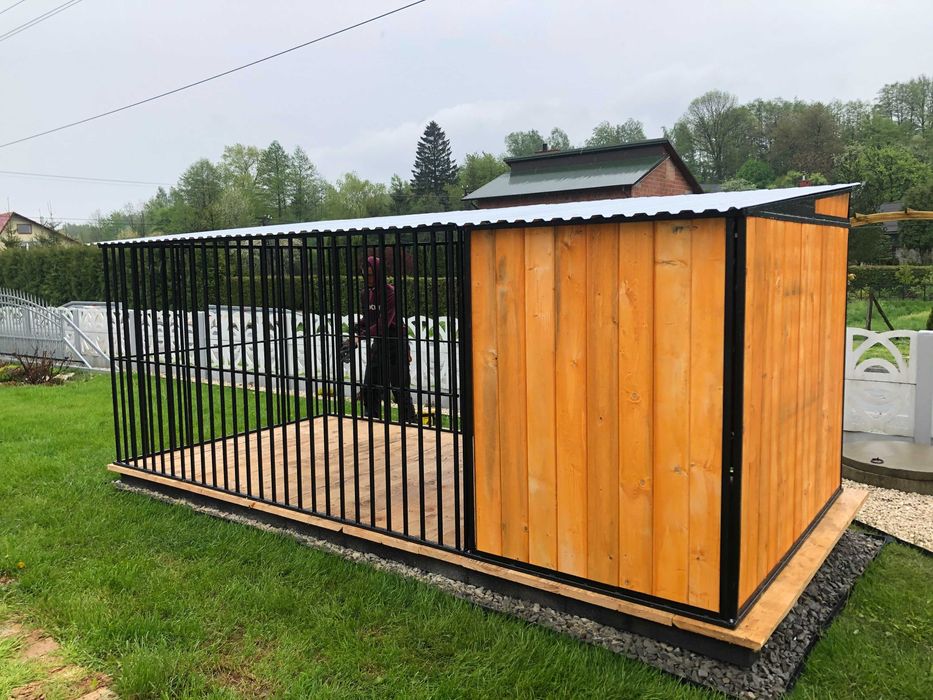 Kojec dla psa , Box + narzędziownia