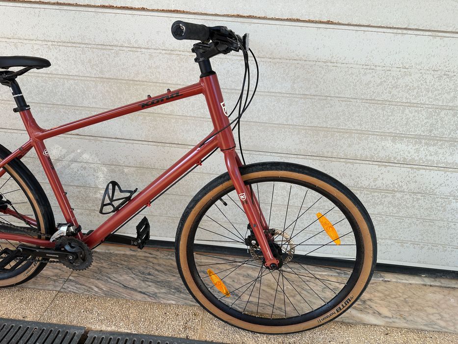 Bicicleta urbana Kona Dew