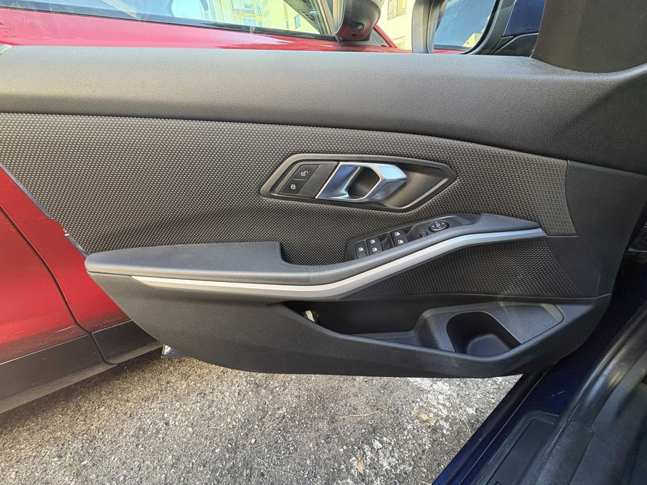 BMW 320d Berlina  (Garantia da marca até Junho) Nacional