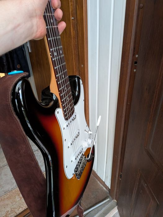 Vintage V6 Reissued SSB