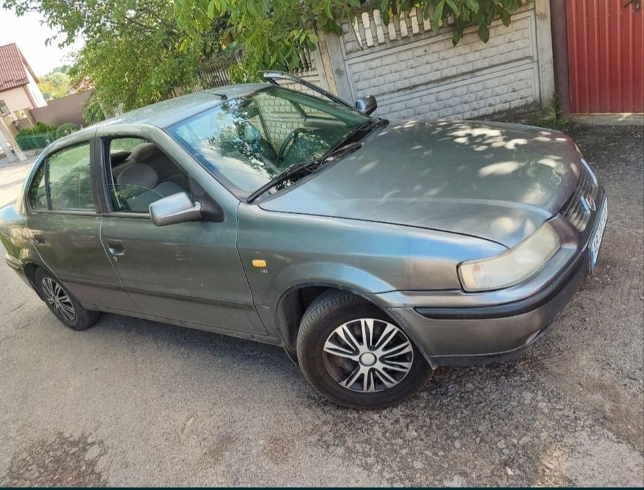 Samand EL 1.8 Peugeot 405