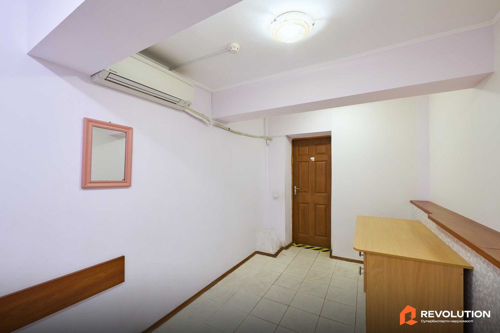 Без комісії. Продаж комерційного приміщення 149м2, вул. Микільсько-Ботанічна, буд. 14/7 Шевченківський р-н