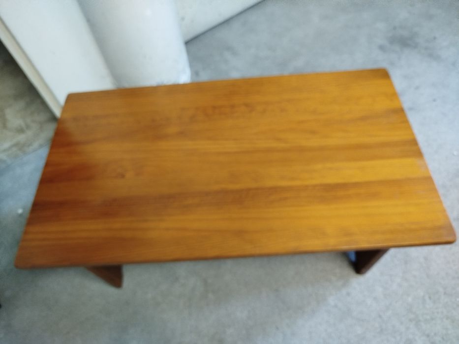 Mesa de  centro em pinho