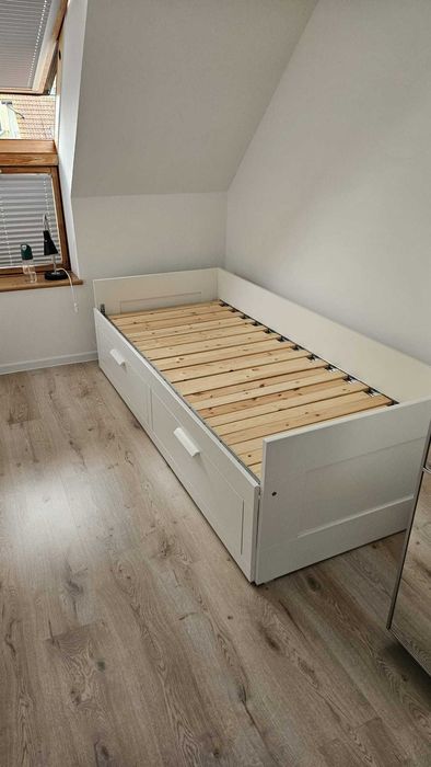 Łóżko IKEA wraz z materacem