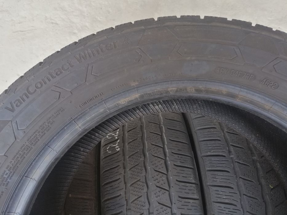 225/55R17C 109/107T Continental VanContact Winter