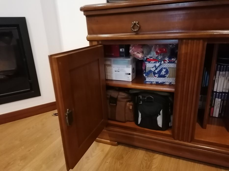 Vendo móvel TV(Italiano marca Pianca)