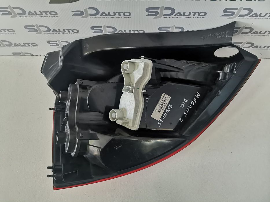 Farolim painel direito - Renault Megane II