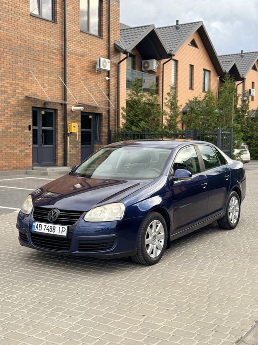 Jetta 2007 року , 1.6 бензин МПІ. РІДНИЙ ПРОБІГ!