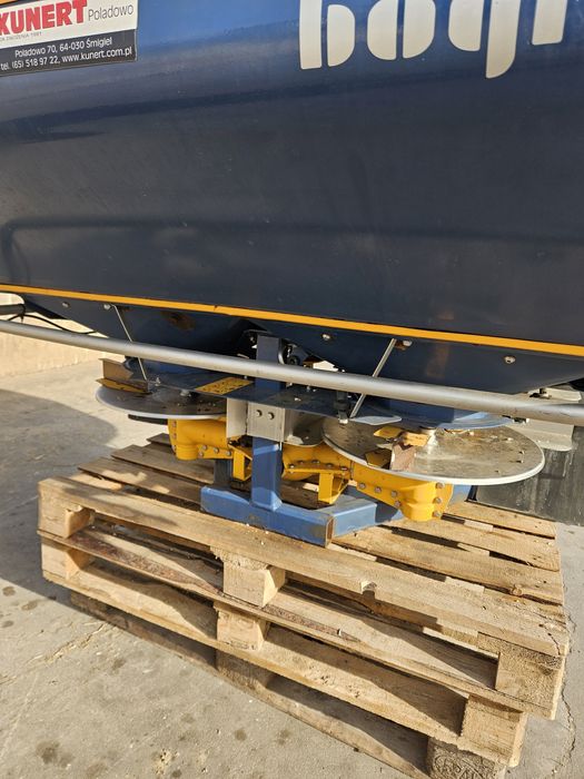 Rozsiewacz do nawozu Bogballe