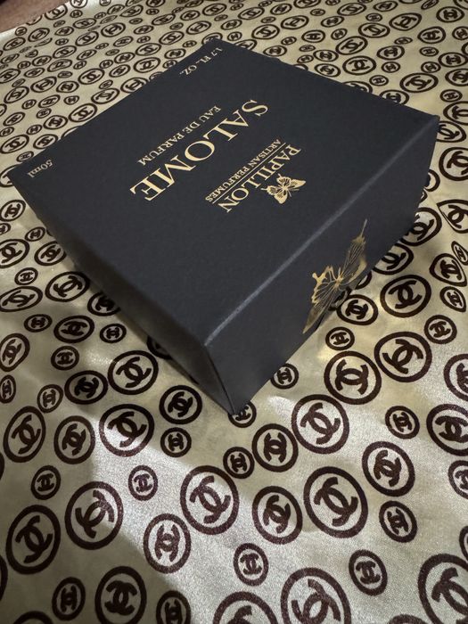 Perfume Salome.  Papillon artisan perfumes