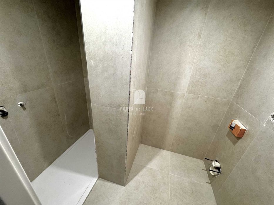 T3 NOVO, duas frentes e entrada particular.