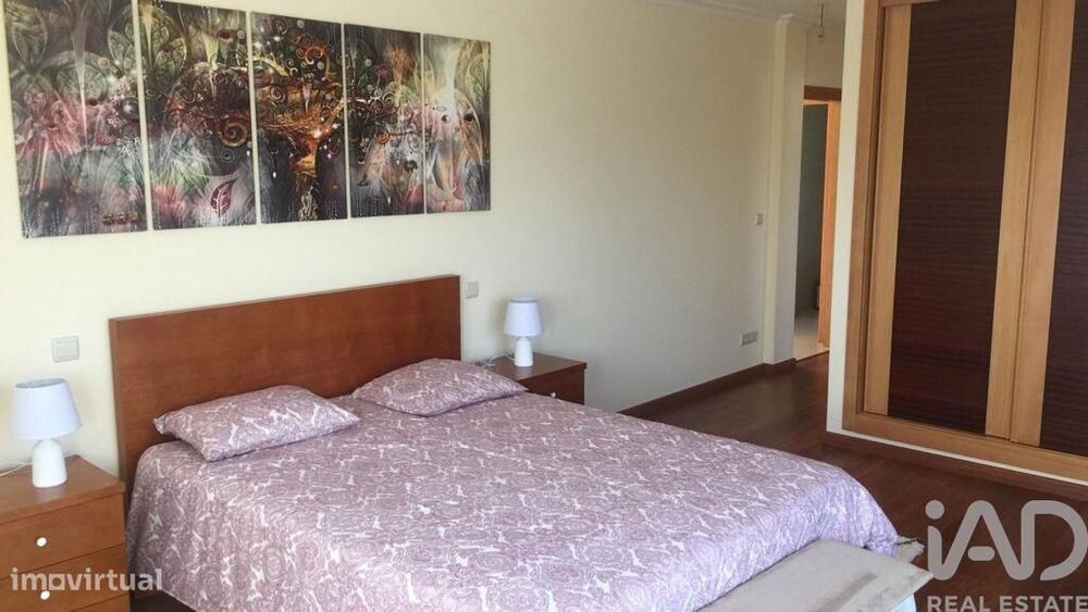 Casa / Villa T3 em Refóios do Lima de 185,00 m2