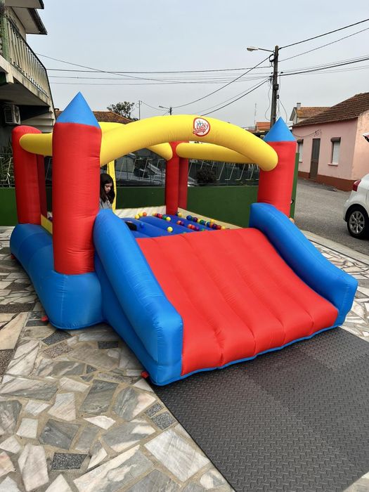 Alugamos insuflável pula pula para festas aniversário ou batizado