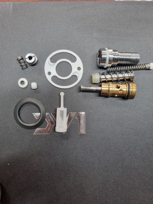 Краскопульт Devilbiss, Sata, Iwata