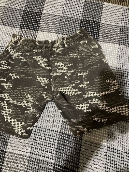 Шорты Nike оригинал серые  camo