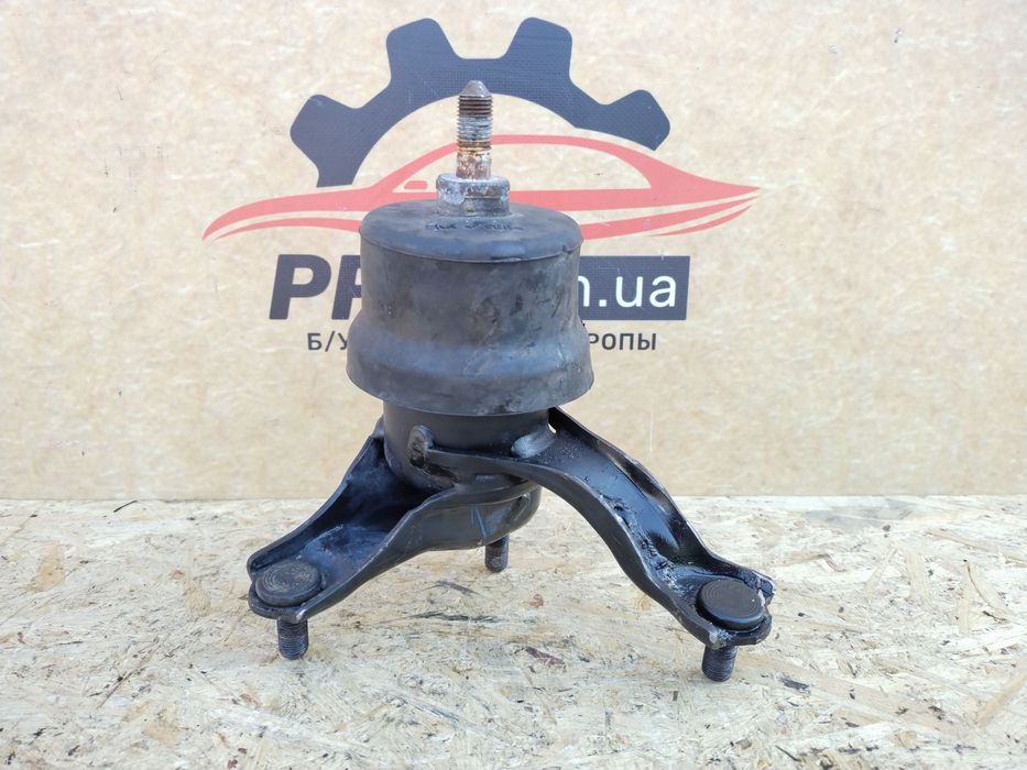 Toyota Sienna 3.5 2010- Подушка двигателя правая опора кронштейн