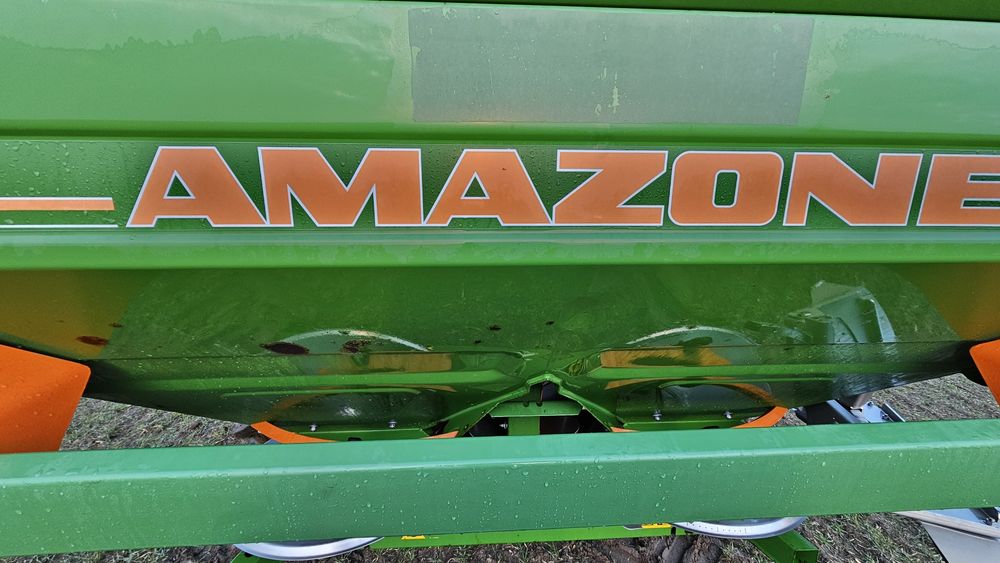 Rozsiewacz Amazone ZA M 1501
